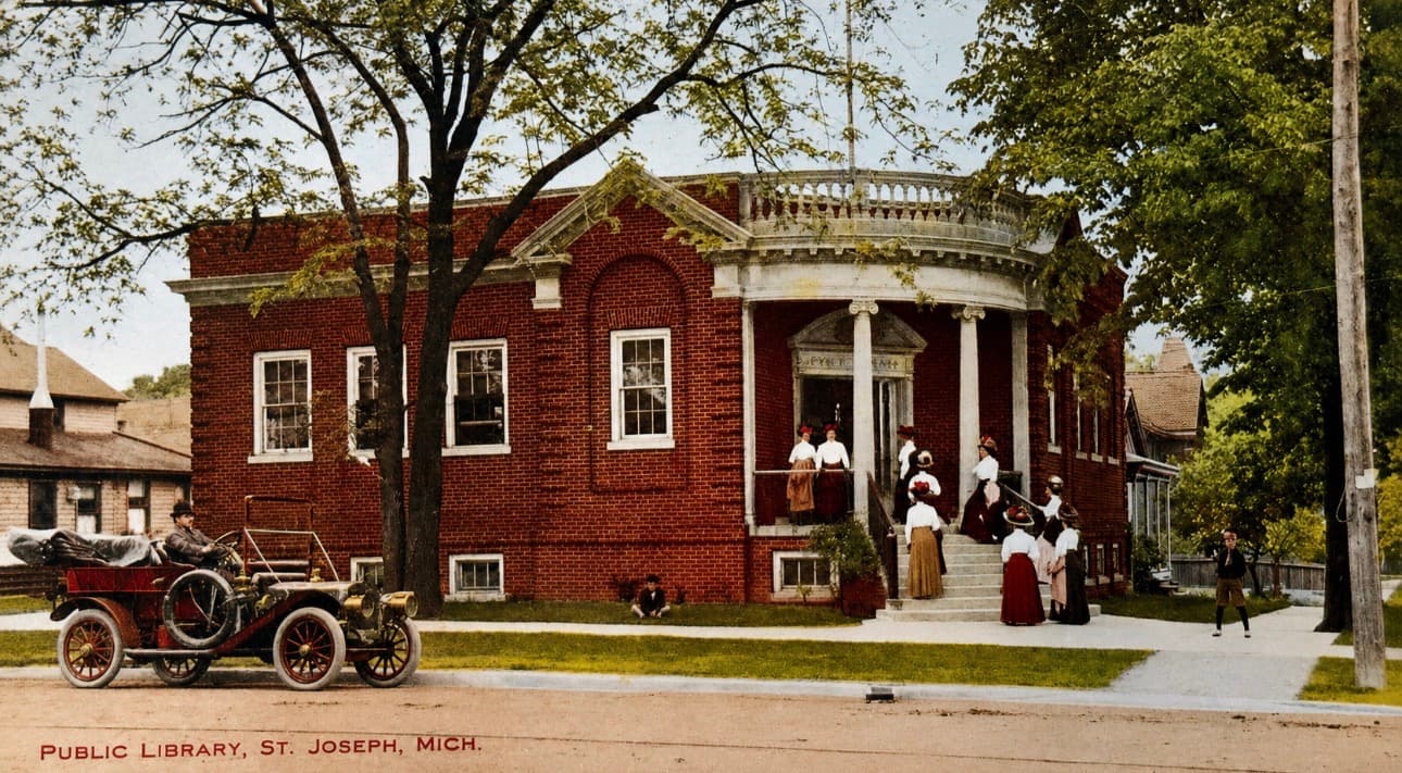 Vintage postcard of the original St. Joseph Public Library, Michigan, from the early 1900s