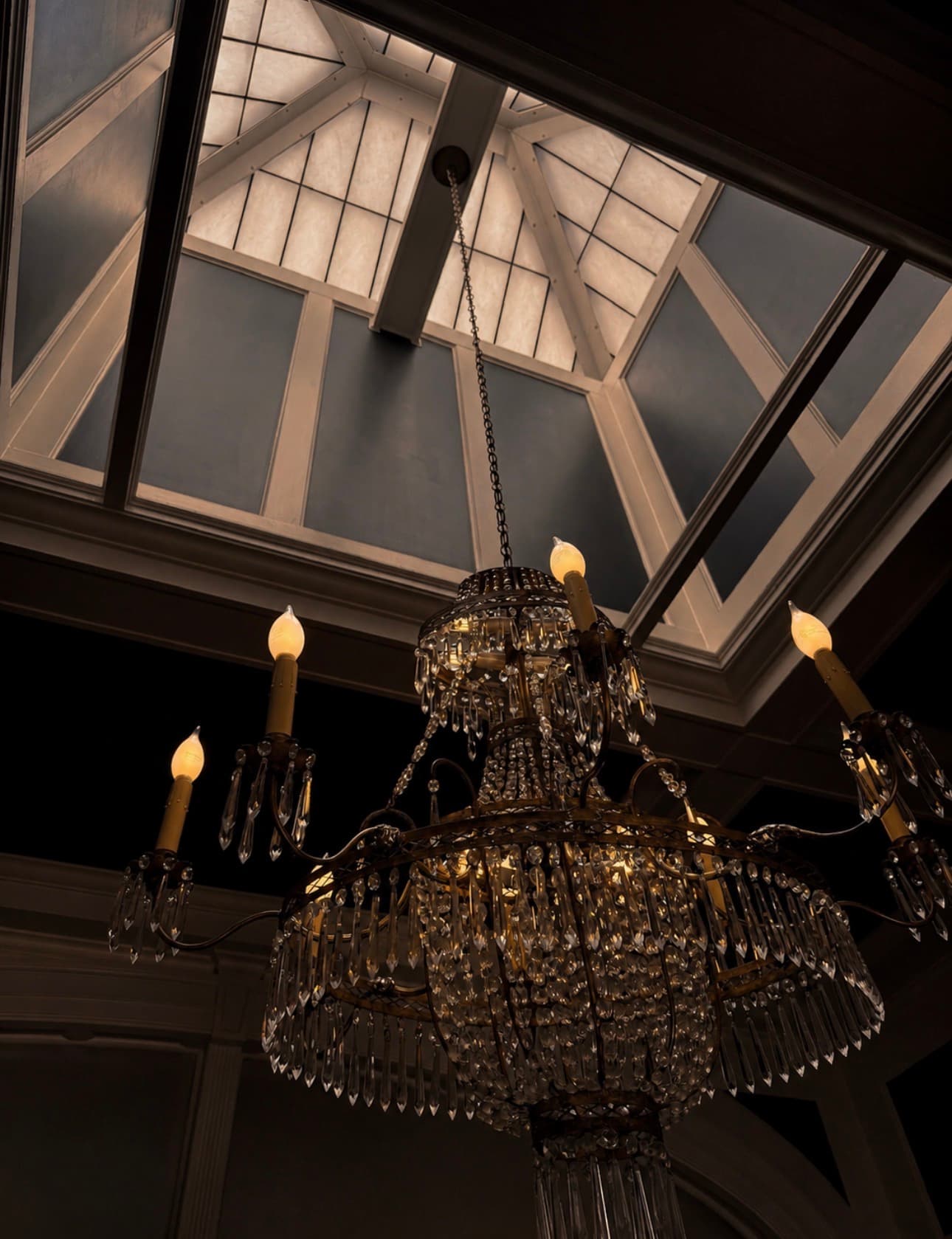 Library interior — view 18